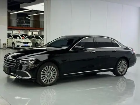 Mercedes-Benz E-Class 2023