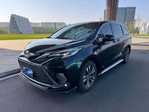Toyota Granvia 2024