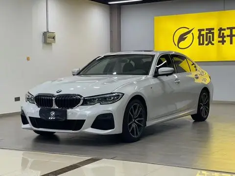 BMW 3 Series 2021