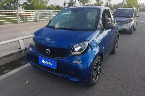 smart fortwo 2018