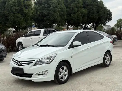 Hyundai 瑞纳 2014