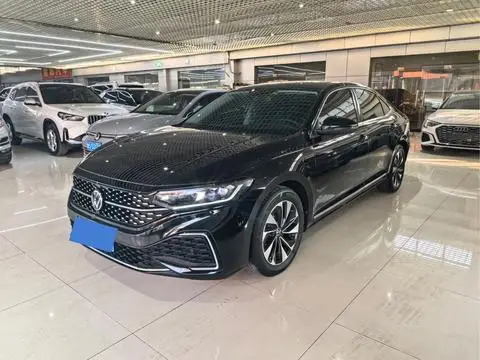 Volkswagen Passat 2024