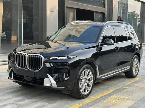 BMW X7 2024