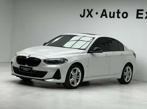BMW 1 Series 2023