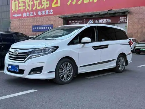 Honda 艾力绅 2016