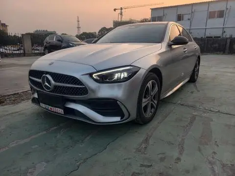 Mercedes-Benz C-Class 2022