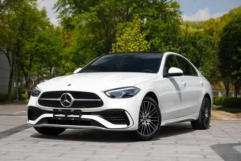 Mercedes-Benz C-Class 2023