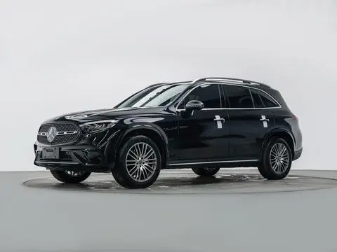 Mercedes-Benz GLC 2025