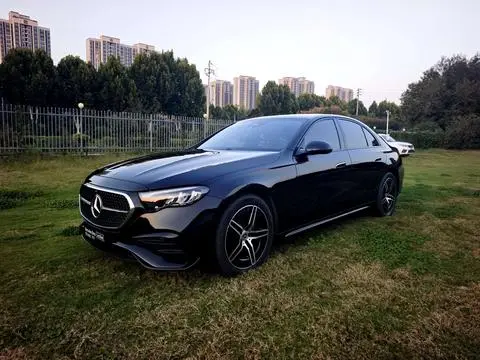 Mercedes-Benz E-Class 2024