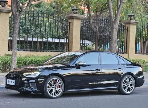 Audi S4 2024