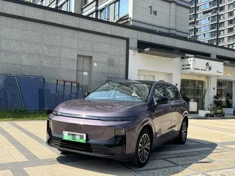 Leapmotor B10 2025