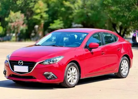 Mazda 3 Axela 2016