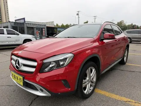 Mercedes-Benz GLA 2016
