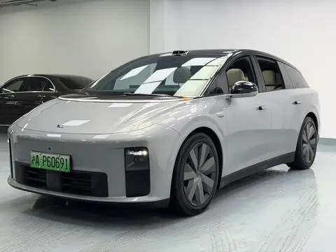 Li i6 2025