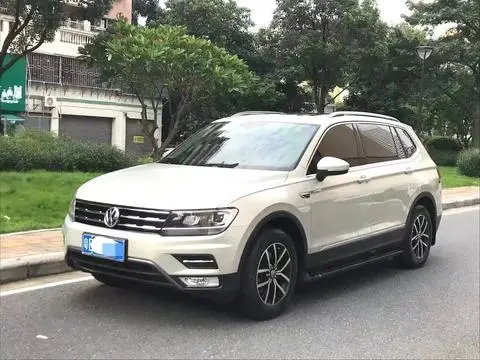 Volkswagen Tiguan L 2017