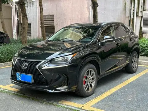 Lexus NX 2015