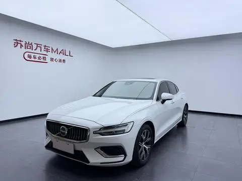 Volvo S60 2023