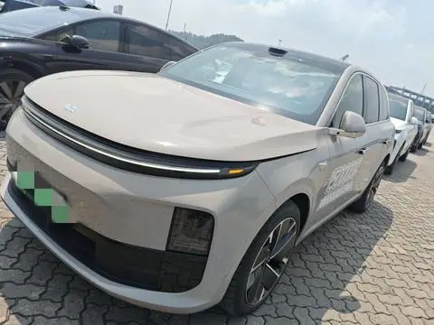 Li L6 2025
