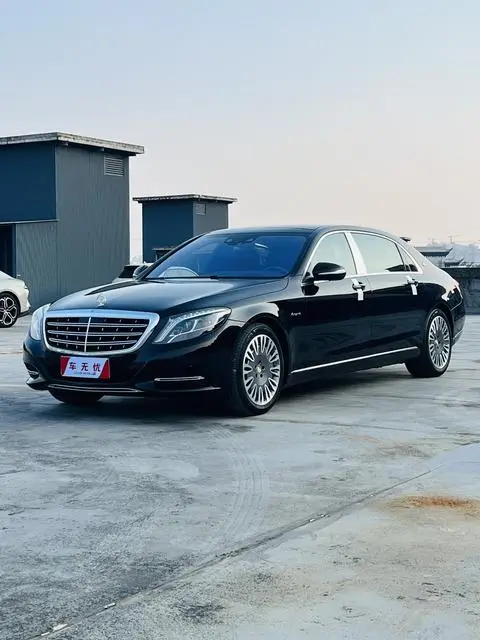 Mercedes-Benz 迈巴赫S-Class 2017