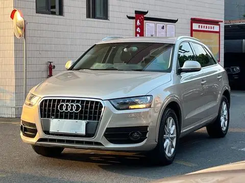 Audi Q3 2015