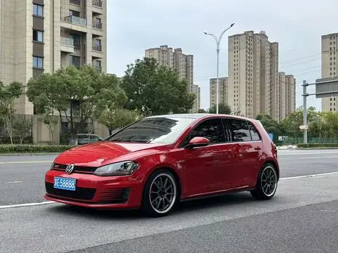 Volkswagen Golf GTI 2016