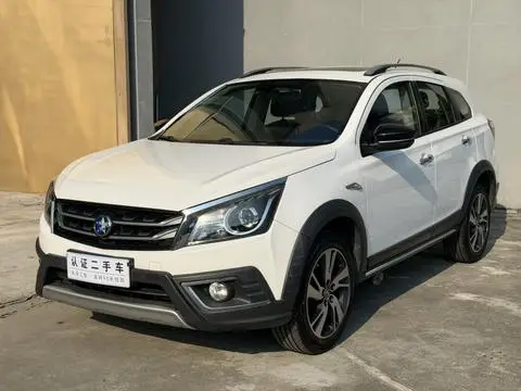 Venucia T70 2016