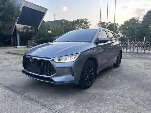 BYD e2 2023