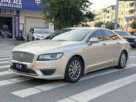 Lincoln MKZ 2017
