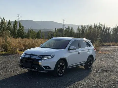 Mitsubishi 欧蓝德 2019