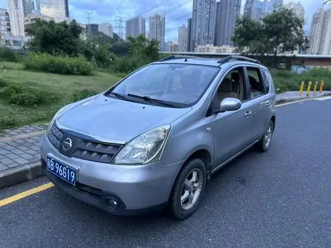 Nissan Livina 2007