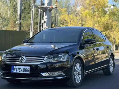 Volkswagen Magotan 2012