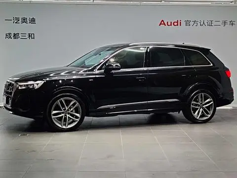 Audi Q7 2025