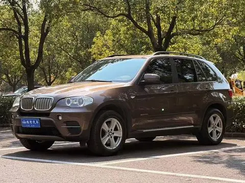 BMW X5 2011