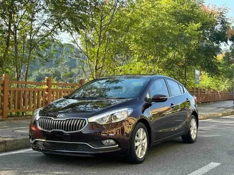 Kia K3 2015