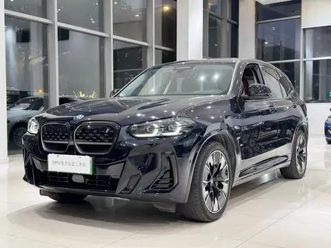 BMW iX3 2022