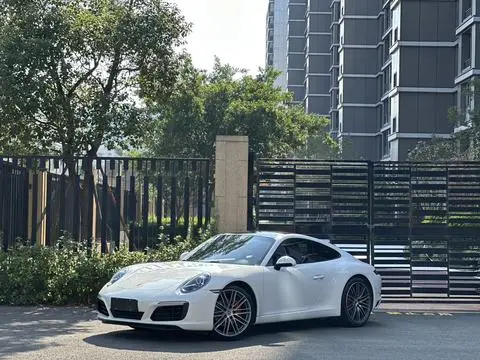 Porsche 911 2016