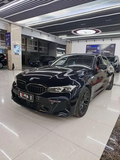 BMW 3 Series 2025