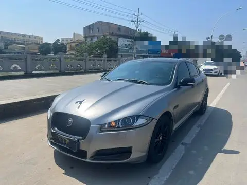Jaguar XF 2014