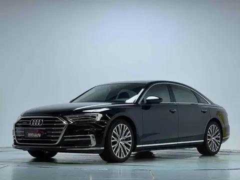 Audi A8 2022