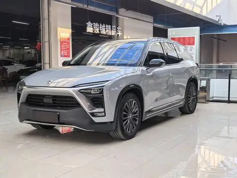 NIO ES8 2018