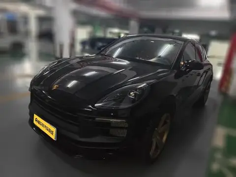Porsche Macan 2023
