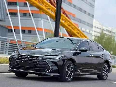 Toyota 亚洲龙 2022