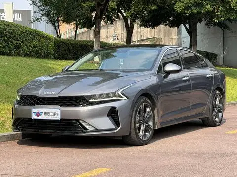 Kia K5 2021