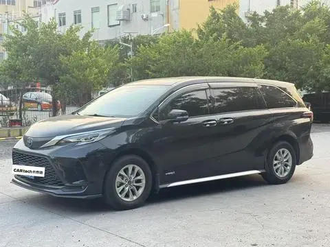 Toyota Granvia 2023
