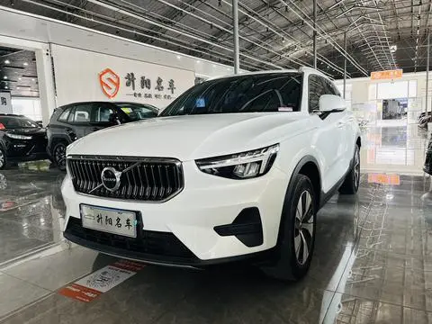 Volvo XC40 2024
