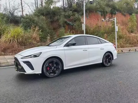 MG 5 Scorpio 2022