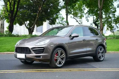 Porsche Cayenne 2011