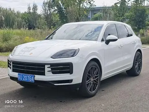 Porsche Cayenne 2024