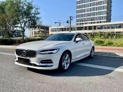 Volvo S90 2019