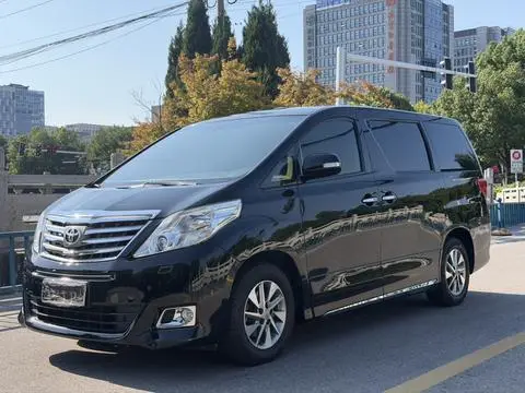 Toyota Alphard 2012